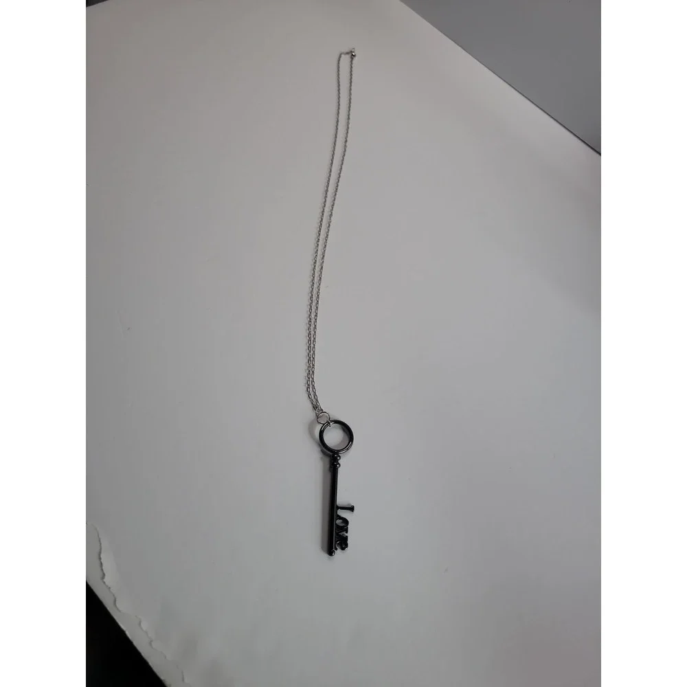 Silver Tone LOVE Skeleton Key Pendant Necklace Romantic Vintage Style Jewelry